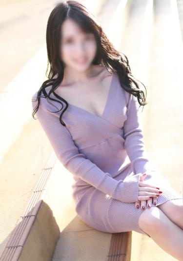 人気の美熟女が久しぶりに。。